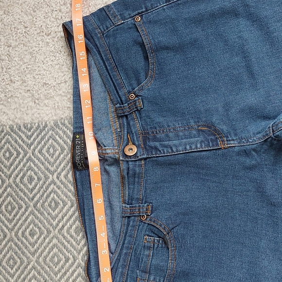 Forever 21+ size 12 short skinny jeans - Picture 6 of 8